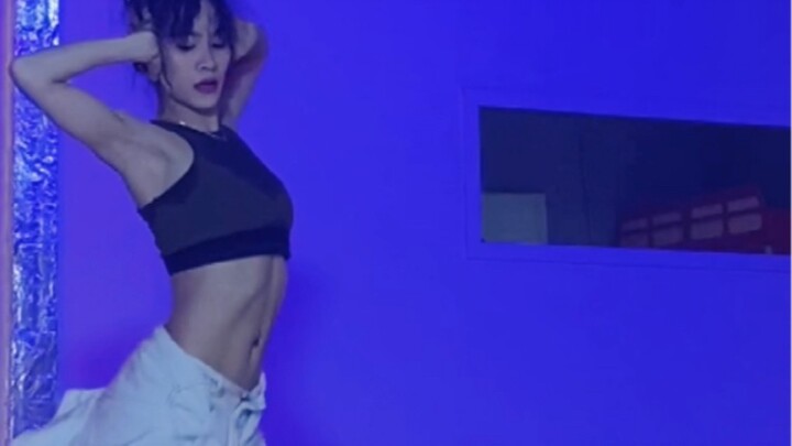 Apakah gelombang ini yang membawa suasana sempurna?! Koreografi Yokii Night Dream Yinren Side Versio