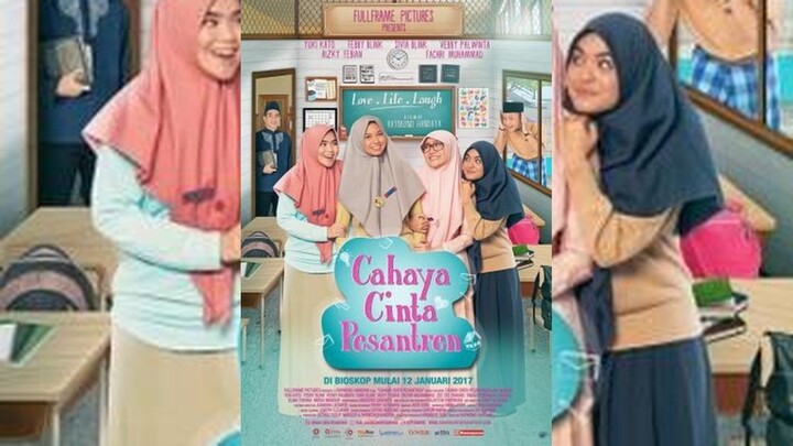 Cahaya Cinta Pesantren (2017)