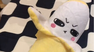 女朋友在网上看到这个感应香蕉，非要拉着我一起玩，结果……