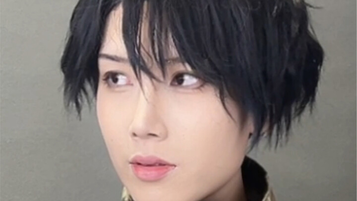 คุณนาย ทรงผมของคุณอันตรายนิดหน่อยนะ