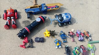 Bộ sưu tập đồ chơi Metal Hero từ những năm 90