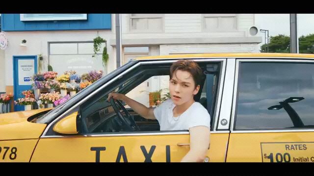 SEVENTEEN '-WORLD'