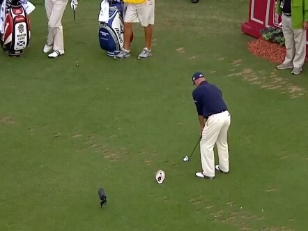 ماذا؟ ما هذه الكرة؟