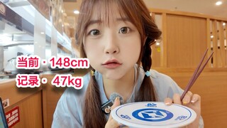 小个子女生一个人回转寿司能吃几盘？每5盘扭蛋一次柯南联名啦！