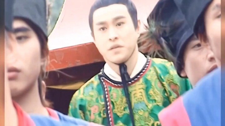 Turns out he retired from the entertainment industry right after this drama. But I still remember hi