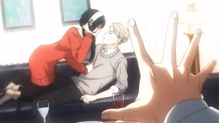 ยอขว้างส้อมใส่ยูริแล้วพยายามจูบลอยด์ Spy X Family ตอนที่ 9 ช่วงเวลาฮาๆ