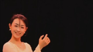 The ancient charm of misty rain and the lively water town. The flowing water is separated by a stone