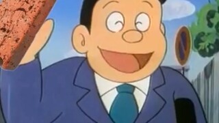 爸爸：大雄你过来，看我不打死你