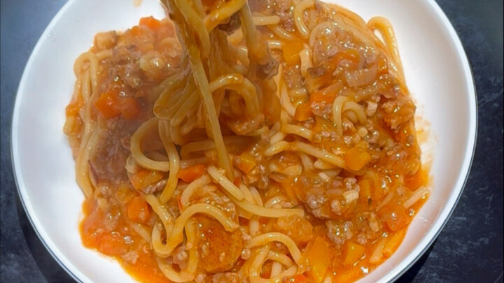 สปาเก็ตตี้