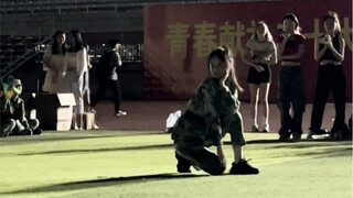 【Big Brain】icy But during the military training on Mid-Autumn Festival, she changed from a high scho