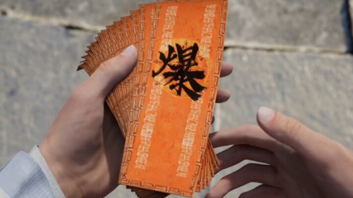 من الرائع أن تكون غنيًا! لكي لا يعرف الجميع أنني، هان لاو مو، قوية جدًا، لا يسعني إلا أن أجعل الجميع