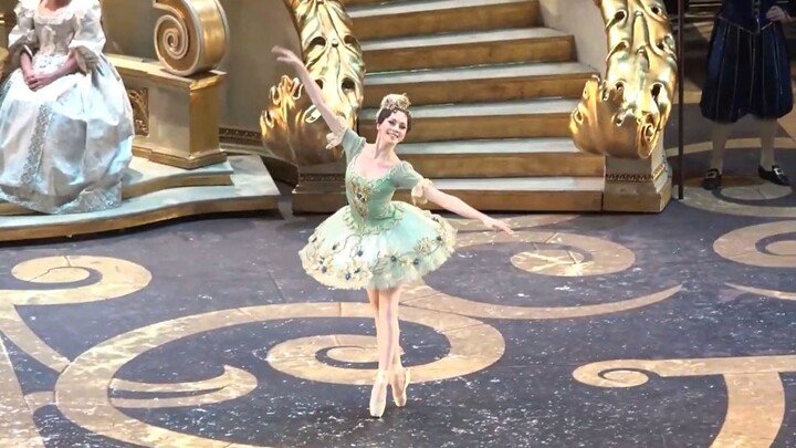 Nhà hát Ba lê Bolshoi "Người đẹp ngủ trong rừng" Biến thể thứ ba của nàng tiên Xenia Zhiganshina