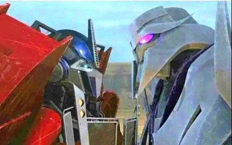 [Transformers] Optimus Prime and Megatron's life-and-death duel - the clash of the Star Sword and th