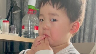 戏精条条的奶茶梦碎了