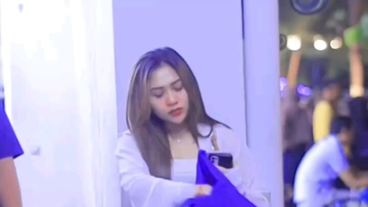 😮