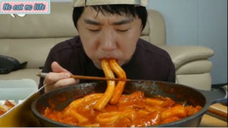 Mì sợi to với đồ chiên phần 7 #mukbang