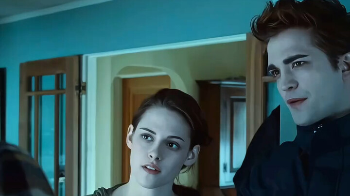 Cảnh xuất hiện gây sốt của hai ông bố soái ca