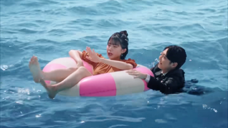 【يوليو】 الإعلان الجديد لماكدونالدز بيج ماك «كاجي يوكي يتحول إلى عملاق ويقدم عرض الزواج لإينابا شيوري