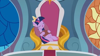 Twilight Sparkle's first day as a princess