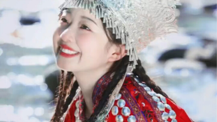 “The Miao King’s youngest daughter still hasn’t learned how to cast curses yet!” #photography #Miaoe