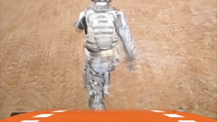 Chạy bộ, nhưng là Call of Duty