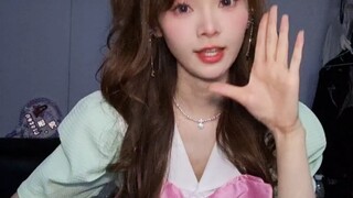 Which one do you like more, Little Star Shake or Lemon Fork Angel?