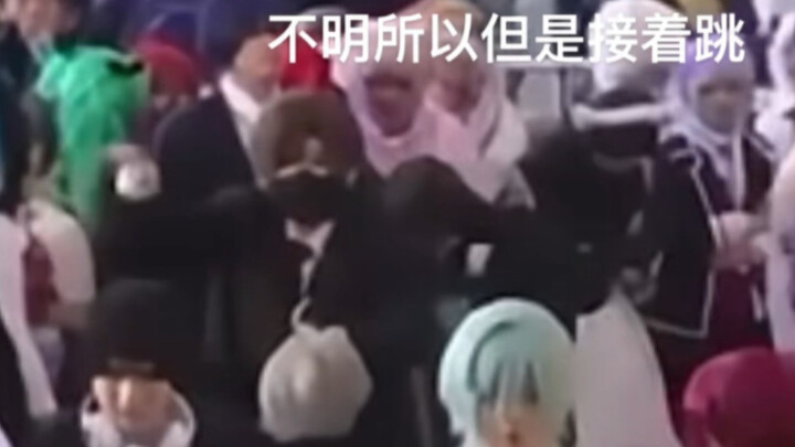 What Happened When a Wig Suddenly Appeared in My Hand Mid-Dance During a Random Home Dance Session?