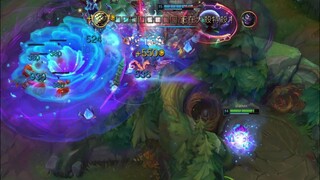 لقد جئنا بشخص يلعب بومبرمان...