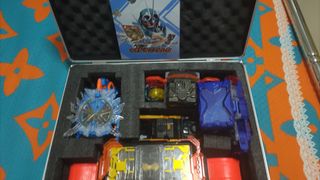 Tunjukkan kelulusan kecil pertama dalam hidup saya, dan bersiaplah untuk membaca komentar di edisi b