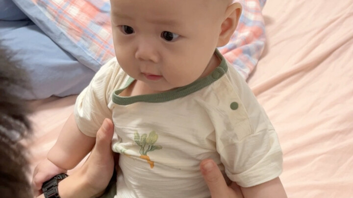 So little babies can sense danger after all? Sitting on the edge of the bed, they’re totally on edge