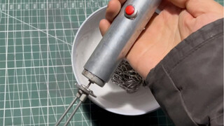 Invention: Noodle-Eating Assistive Chopsticks