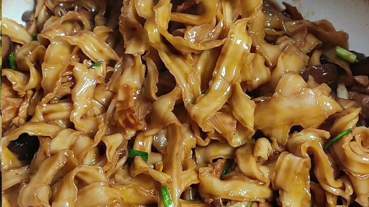 我今天就要为小鸡炖蘑菇面正名