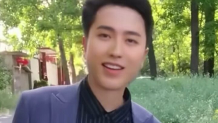 鸡 秀 才