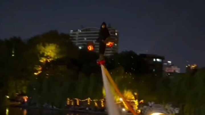 الآن افتح عينيك جيدًا!