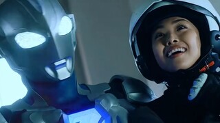 "Zeta's first shrinking battle, a large-scale girl-chasing scene!"