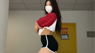 I may not be a dance blogger, but I am actually a fitness blogger hhhh #dance #flip #muscle