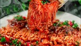 Món nấm kim châm thịt bằm sốt cay này sẽ mê hoặc bạn ngay lập tức | Spicy enoki mushrooms recipe