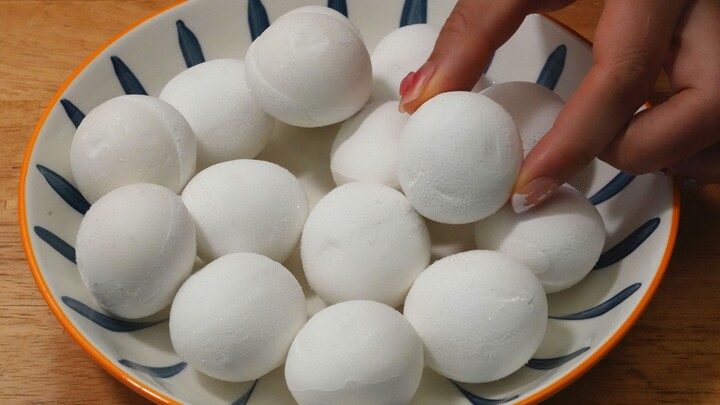 When boiling frozen tangyuan, should you use cold water or boiling water?