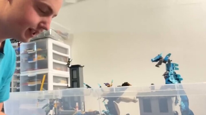 Official announcement! Brick Legends is now available at Station B! Start your online LEGO journey