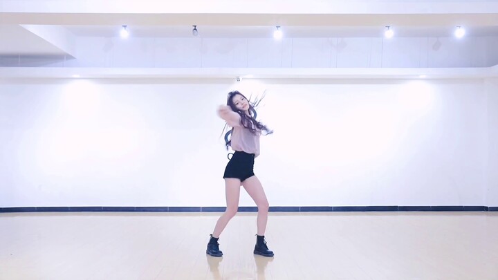 【SING Lin Hui】TWICE— Tarian Cover Ruang Latihan Feel Special