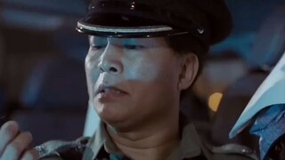 A woman was killed by a ghost in a building, and a master appeared to get rid of the evil ghost