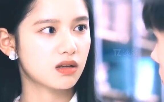 网友剪的#陈飞宇  #张婧仪  #周也  三人的#替身文学  真的好带感！有没有导演可以来个剧本啊！#陈飞宇张婧仪周也替身文学