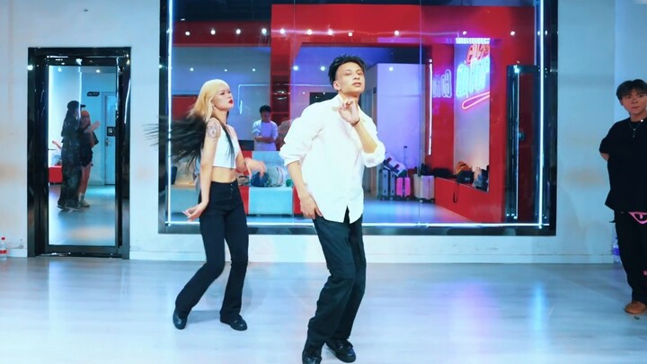 [CUBE Dance Studio] Ngọt ngào và tươi mát như sương mai #Tense&Bobo vũ đạo "Confession"