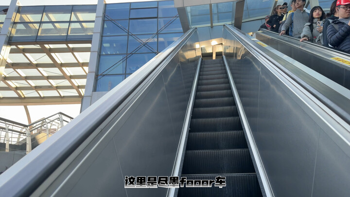 So many people are watching F1—it’s so popular!