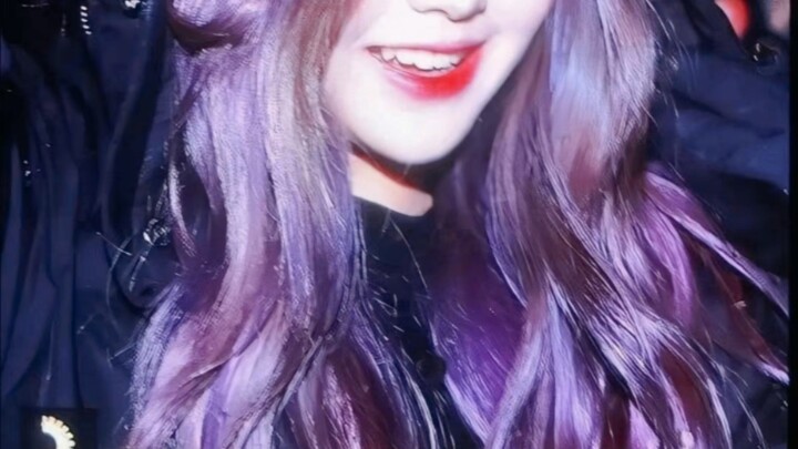 She’s born with a knack for stirring up drama! Starship has hit the jackpot with her! She was destin