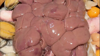 Pot Sup Gizi Lengkap Guangdong, satu panci penuh yang sangat memuaskan.