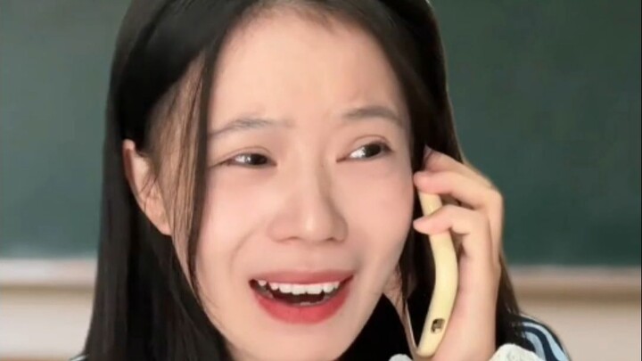 عندما يكتشف الأخ الأصغر أن معلّم صفه هو زوج أخته السابق (اجتماع أولياء الأمور)