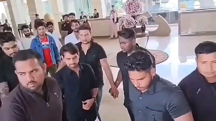 Mr indan hacker meet up Modi