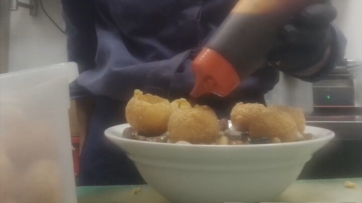 Uttarakhand Chef Harpal Chauhan Special Pani Puri in Shanghai | Indian Street Food in China