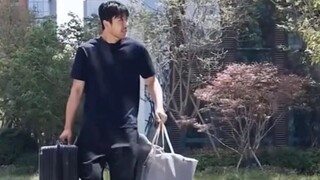 Ang isang lalaki ay kasal sa loob ng 30 taon, ngunit hindi kailanman nahawakan ang kanyang asawa!
